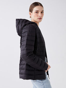 Kad?n Kap??onlu D?z ?i?me Mont