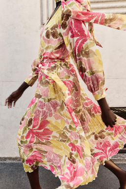 VESTIDO ESTAMPADO FLORAL LAZO CINTUR?N / Multicolor - Zara фото 2