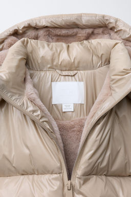 SHINY PUFFER JACKET WITH FAUX FUR LINING - Zara фото 7