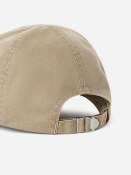 Gorra bordada