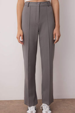Gri Straight/Duz Kesim Yuksek Bel Nervur Dikisli Dokuma Pantolon TWOSS21PL0093