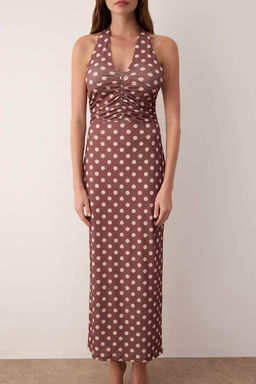 TRENDYOLMILLA Bordo V Yaka Buzgu/Drape Detayl? Bodycone/Vucuda Oturan Esnek Maxi Orme Elbise TWOSS25EL00096  фото 8