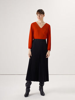 Beli Lastikli Pileli Kad?n Etek