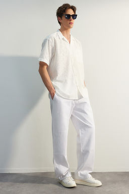 TRENDYOL MAN Limited Edition Beyaz Premium Loose Fit Etiket Detayl? Pantolon TMNSS23PL00038 - Trendyolmilla фото 4