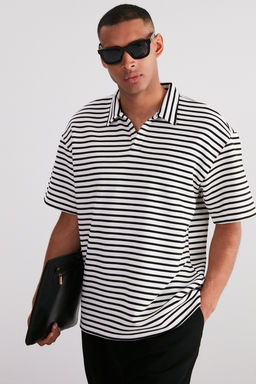 TRENDYOL MAN Ekru Oversize/Genis Kesim Limited Edition Cizgili Dokulu Polo Yaka T-shirt TMNSS24PO00021 - Trendyolmilla фото 2
