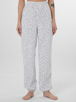Комплект женский домашний белый с леопардовым принтом - Mark formelle фото 3