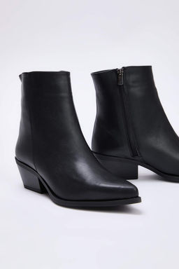 Siyah Kad?n Blok Topuklu Bot TAKAW26BO00122 - Trendyolmilla фото 3