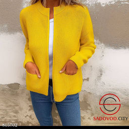 Теплый вязаный кардиган на замке