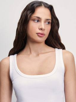 Укороченный топ в рубчик / Zarina  фото 5