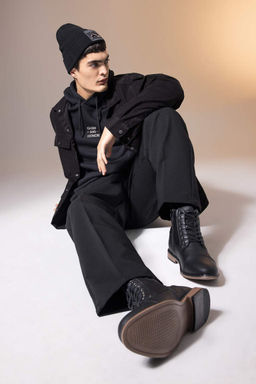 Мужские ботинки из искусственной кожи на плоской подошве со шнуровкой - Defacto фото 2