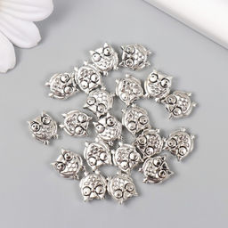 Цена за 20 шт. Бусина для творчества металл «Совушка», серебро 1.1×0.9 см