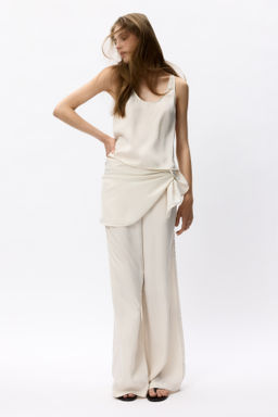 Top de gasa con escote en U - H&m фото 3