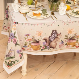 Скатерть Доляна Magical beasts, размер 145?1803 см