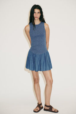 SHORT HONEYCOMB DRESS