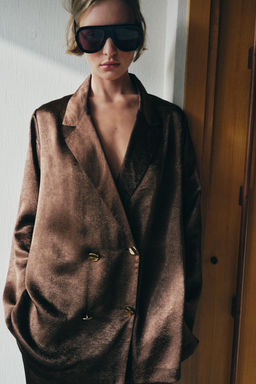 BLAZER FLUIDA EFECTO ARRUGADO / Marr?n - Zara фото 2