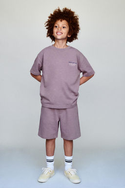 CONJUNTO CAMISETA Y BERMUDA INTERLOCK / Malva
