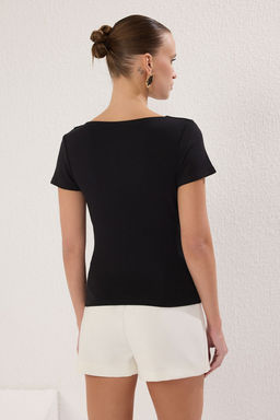 Siyah Buzgu/Drape Detayl? Fitted/Vucuda Oturan Orme Bluz TWOSS25BZ00278