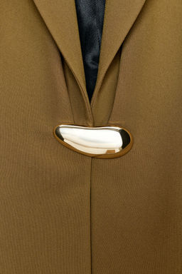 FITTED BLAZER WITH GOLDEN HARDWARE - Zara фото 9