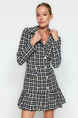 TRENDYOLMILLA Siyah Etegi Volanl? Dugme Detayl? Tuvit Dokuma Elbise TWOAW23EL00870  фото 10