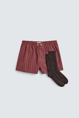 PACK OF BOXER SHORTS + SOCKS