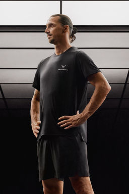 Camiseta de deporte en DryMove Regular Fit