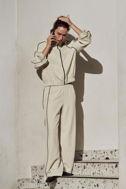 BOMBER JACKET WITH CONTRAST TRIM