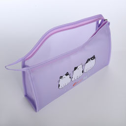 Косметичка на молнии треугольная с рисунком Meow, сиреневая - Simaland фото 3