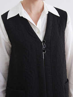 V Yaka Kendinden Desenli Kad?n Yelek