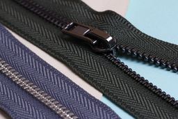 Молния Металл оксид (черный никель) ZIP 8B-2 двухзамковая 70 см Тип 8 10 шт разъёмная Gamma ЧЕРНЫЙ №310