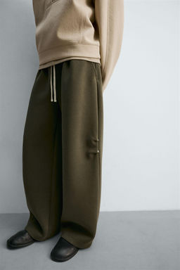 WIDE-LEG NEOPRENE-EFFECT TROUSERS WITH STUDS - Zara фото 5