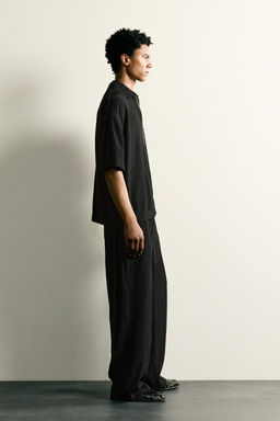 PANTAL?N RELAXED FIT RELIEVE / Negro - Zara фото 4
