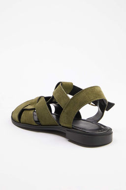 Haki Suet Duz Taban Yuvarlak Burun Kad?n Sandalet TAKSS25SD00059