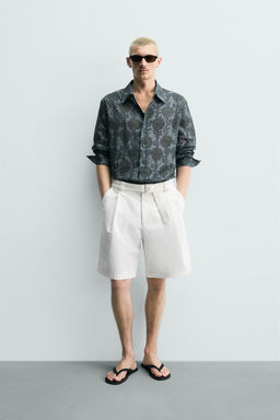 CAMISA RELAXED FIT ESTAMPADO FLORAL / Verdes