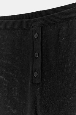 PANTAL?N PUNTO BOTONES / Negro
