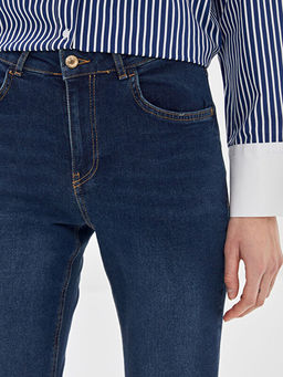 Y?ksek Bel Straight Fit Kad?n Jean Pantolon