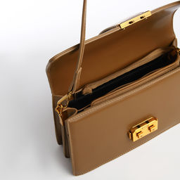 Сумка женская мессенджер TEXTURA на клапане, 26×8.5×14 см, светло-коричневая