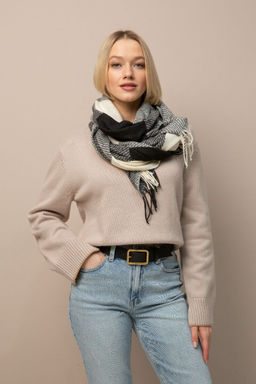 Палантин с классическим клетчатым принтом