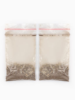 Когтеточка-пластина ковролиновая с пропиткой, кошачья мята в комплекте, 40 см, микс цветов