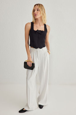 TRENDYOLMILLA Beyaz Regular Kurdele Detayl? Dokuma Yelek TWOSS25YE00036  фото 3