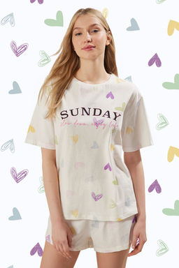Beyaz %100 Pamuklu Kalpli Sloganl? Sortlu Orme Pijama Tak?m? THMSS25PT00168
