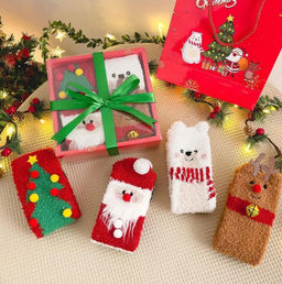 BK936 Подарочный набор: носки 4 пары, коробка, пакет МУЛЬТИЦВЕТ