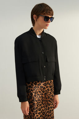 Siyah Premium Bomber Crop Dokuma Ceket TWOAW24CE00047 - Trendyolmilla фото 3