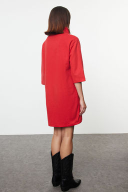 K?rm?z? Bal?kc? Yaka Shift/Duz Mini Selanik Uzun Kollu Orme Elbise TWOAW20EL1110