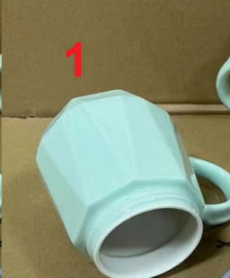 Кружка с крышкой 520 мл Грани / WRF-005 /уп 60/