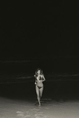 TRIANGLE DIAMANTE BIKINI TOP - Zara фото 16