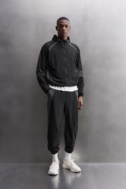 COLOUR BLOCK TECHNICAL JACKET - Zara фото 11