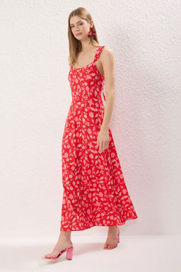 Trendyolmilla K?rm?z? Cicekli A Kesim S?rt Detayl? Maxi Viskon Dokuma Elbise TWOSS25EL00725