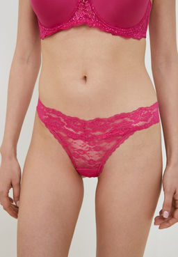 Кружевные трусы-стринги