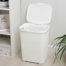 Корзина для белья Ротанг 40 л с крышкой