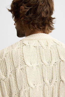 TEXTURED CABLE-KNIT CARDIGAN - Zara фото 7